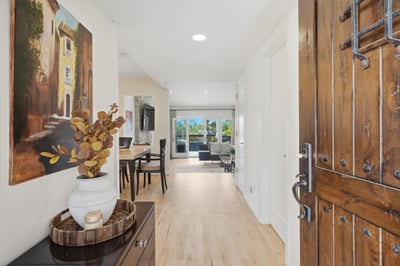 10335 Orton Ave., Los Angeles, CA