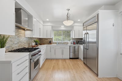 10335 Orton Ave., Los Angeles, CA