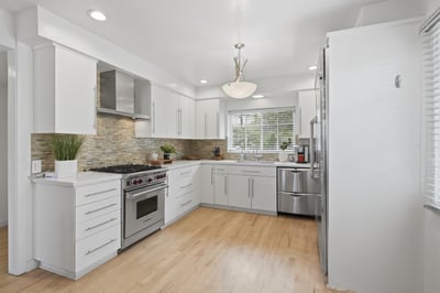 10335 Orton Ave., Los Angeles, CA