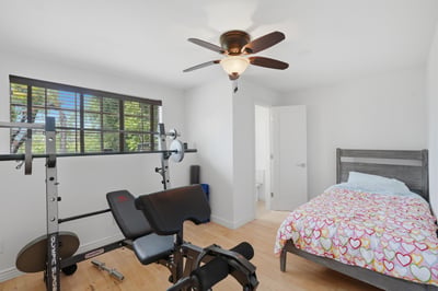 10335 Orton Ave., Los Angeles, CA