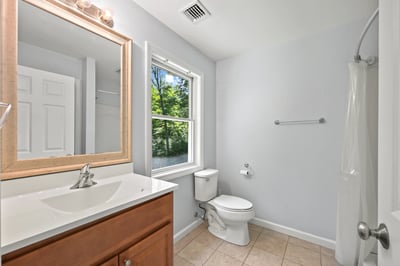 25 Kennerson Reservoir Road, Eastford, CT