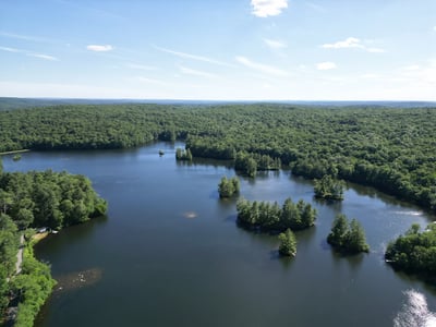 25 Kennerson Reservoir Road, Eastford, CT