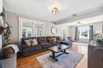 37 Broadview Street, Newington, CT