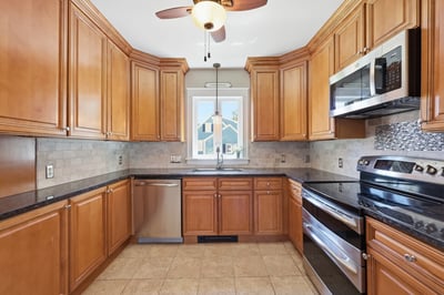37 Broadview Street, Newington, CT