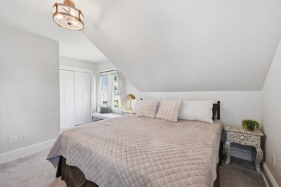 37 Broadview Street, Newington, CT