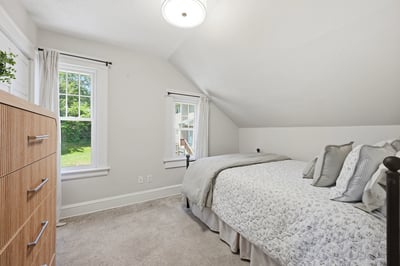 37 Broadview Street, Newington, CT