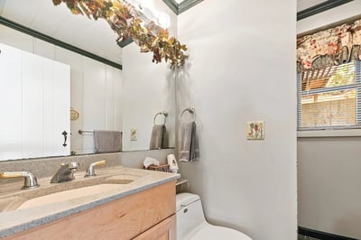 32 Highland Avenue, Newbury, NH