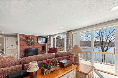 32 Highland Avenue, Newbury, NH