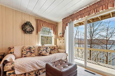 32 Highland Avenue, Newbury, NH