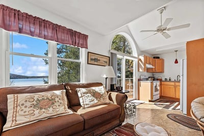 32 Highland Avenue, Newbury, NH