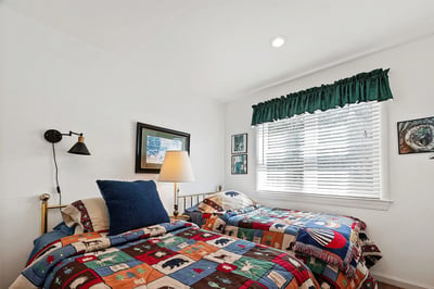 32 Highland Avenue, Newbury, NH