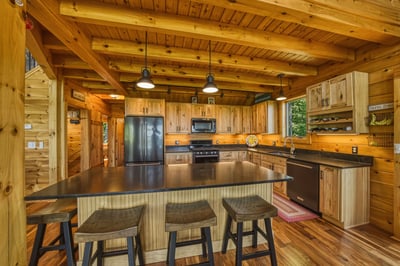 201 Rollins Rd, Newbury, NH