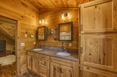 201 Rollins Rd, Newbury, NH