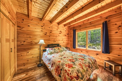 201 Rollins Rd, Newbury, NH