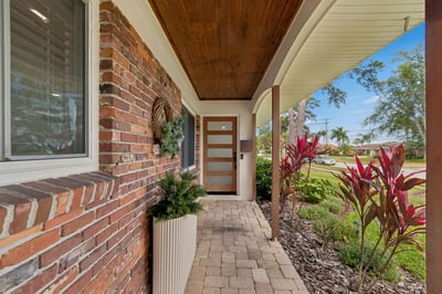 10916 Carrollwood Dr, Tampa, FL