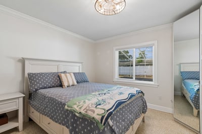 10916 Carrollwood Dr, Tampa, FL