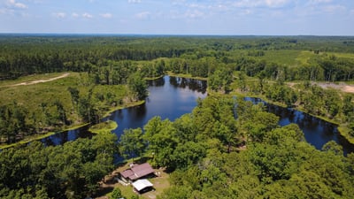 600 Winding Creek Dr, Carthage, NC