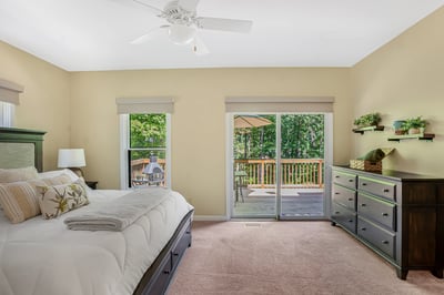 600 Winding Creek Dr, Carthage, NC
