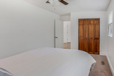 600 Winding Creek Dr, Carthage, NC