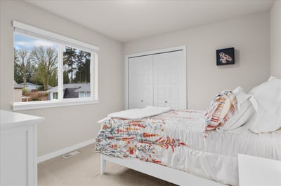 715 153rd St SW, Lynnwood, WA