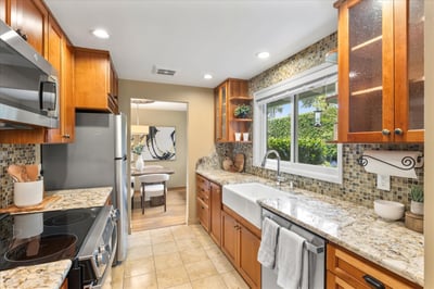 16010 SE 5th St, Bellevue, WA