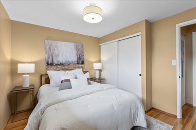 16010 SE 5th St, Bellevue, WA