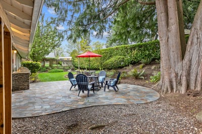 16010 SE 5th St, Bellevue, WA