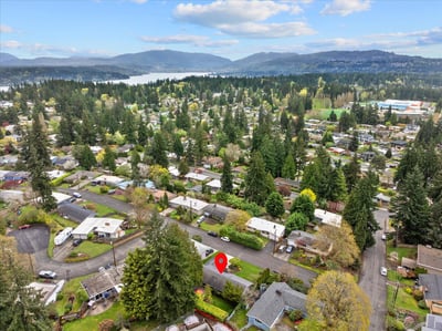 16010 SE 5th St, Bellevue, WA