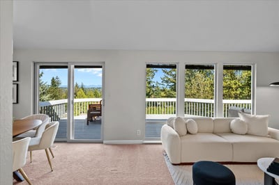 16813 NE 33rd St, Bellevue, WA