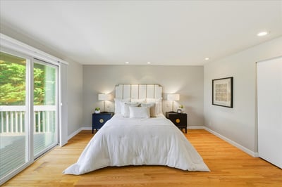 16813 NE 33rd St, Bellevue, WA