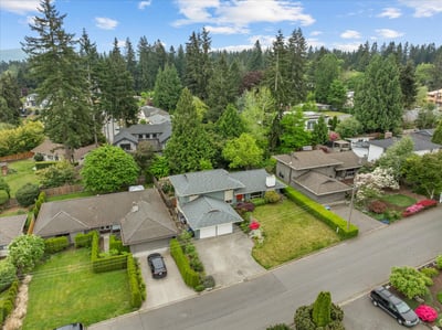 17013 NE 18th St, Bellevue, WA