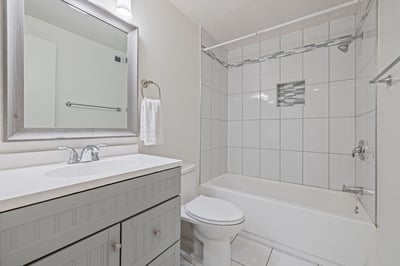 24143 Del Monte Drive, #284, Valencia, CA