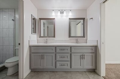 24143 Del Monte Drive, #284, Valencia, CA