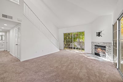 24143 Del Monte Drive, #284, Valencia, CA