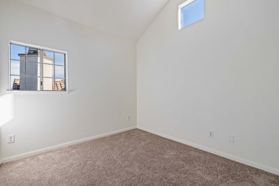 24143 Del Monte Drive, #284, Valencia, CA