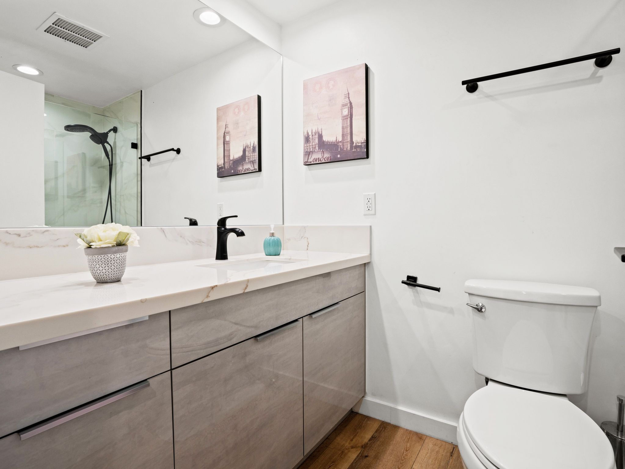 800 W. 1st St., Unit #905, Los Angeles, CA