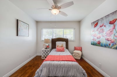2549 Bomberry St, Lakewood, CA