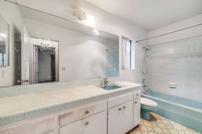 4235 Pepperwood Ave, Long Beach, CA