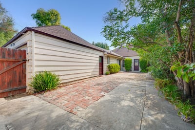 4235 Pepperwood Ave, Long Beach, CA