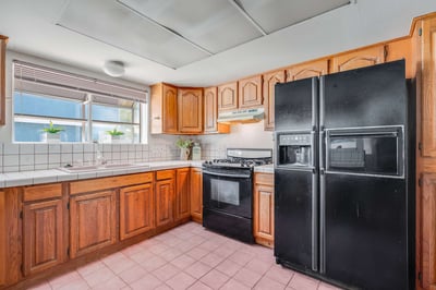 3304 Lewis Ave, Signal Hill, CA