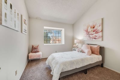 3304 Lewis Ave, Signal Hill, CA