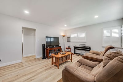 1802 E 53rd st, Long Beach, CA