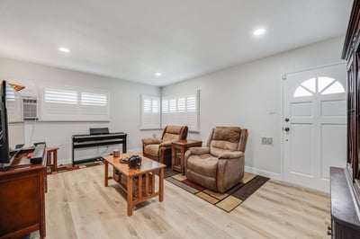 1802 E 53rd st, Long Beach, CA