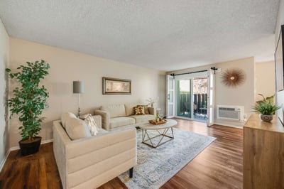 12200 Montecito Rd, H-101, Seal Beach, CA