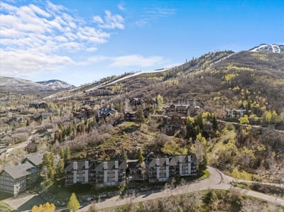 2602 Longthong Road, Unit 107, Steamboat Springs, CO