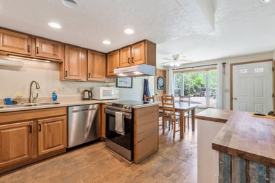 610 Pamela Ln, Steamboat Springs, CO