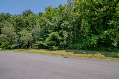 Lot 27.2 & 27.3 Spice Mill Blvd, Halfmoon, NY