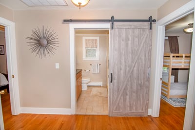 2 Ritchie Place, Saratoga Springs, NY