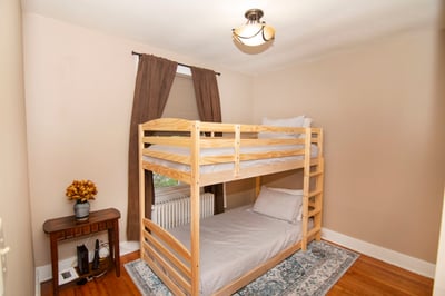 2 Ritchie Place, Saratoga Springs, NY