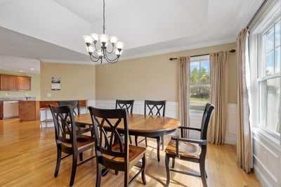 20 Victoria Dr, Leicester, MA